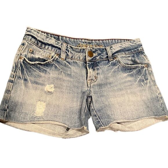 American Eagle Jean Shorts Distressed Size 6 - Picture 1 of 11